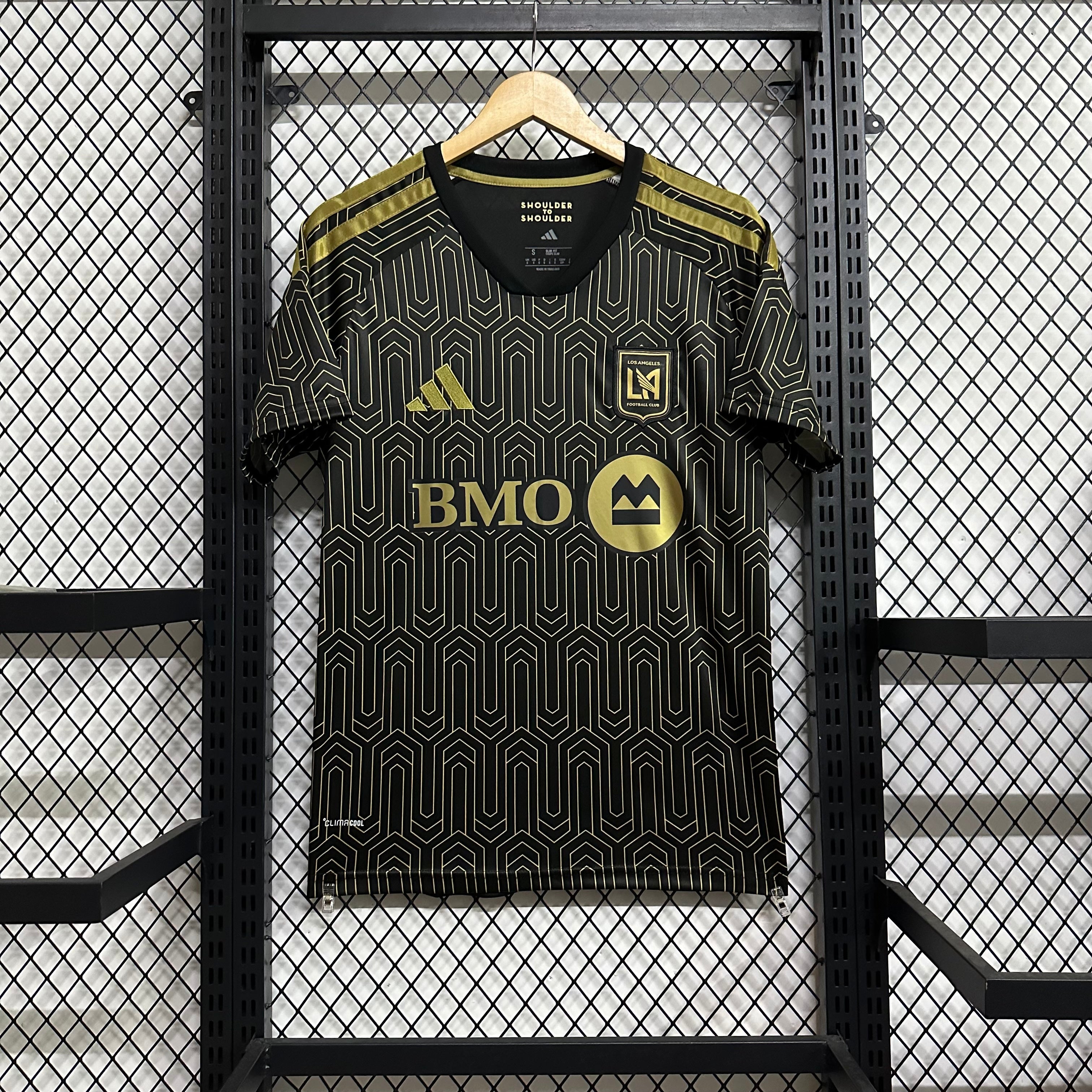 LA Galaxy Home 26-27 — image 2
