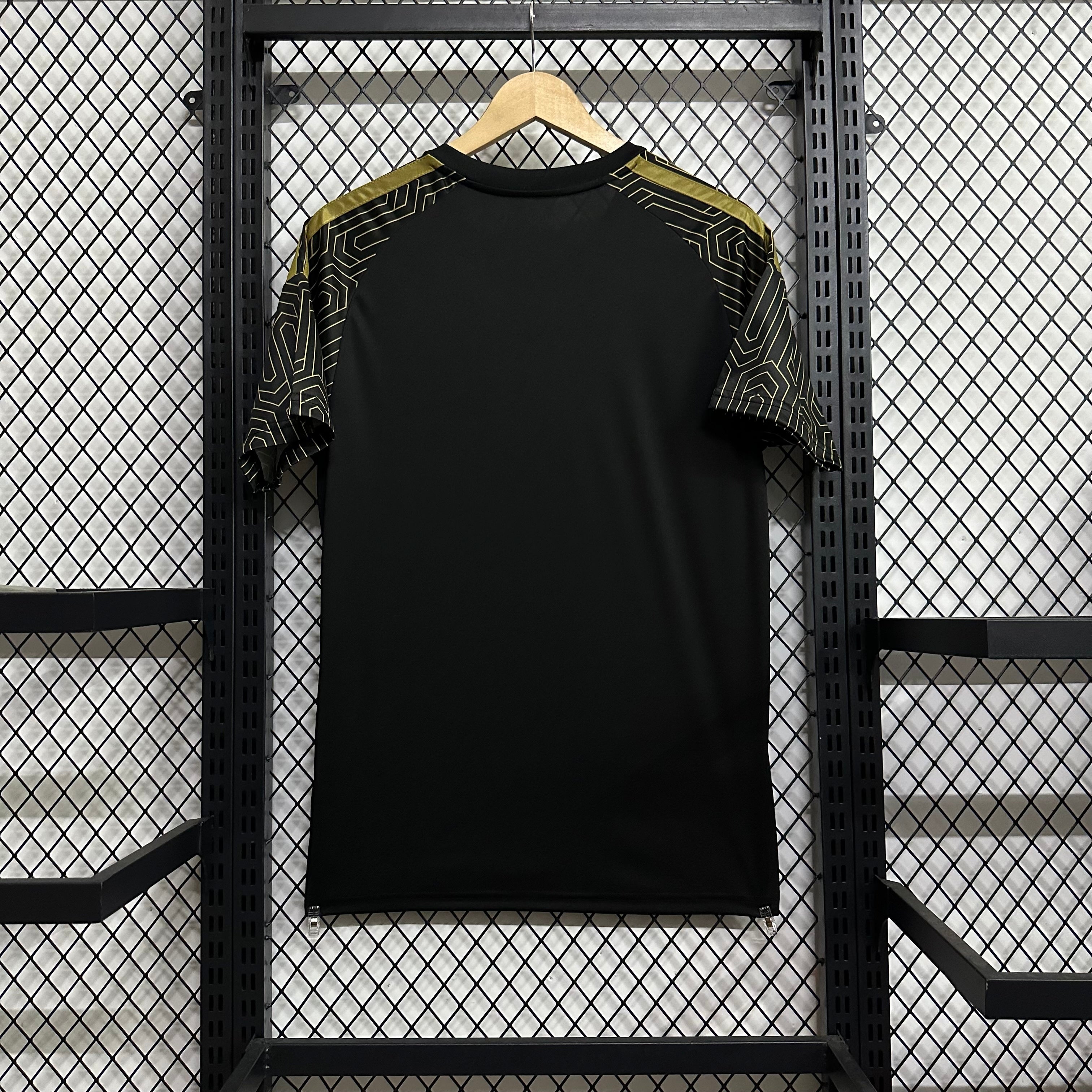 LA Galaxy Home 26-27 — image 3