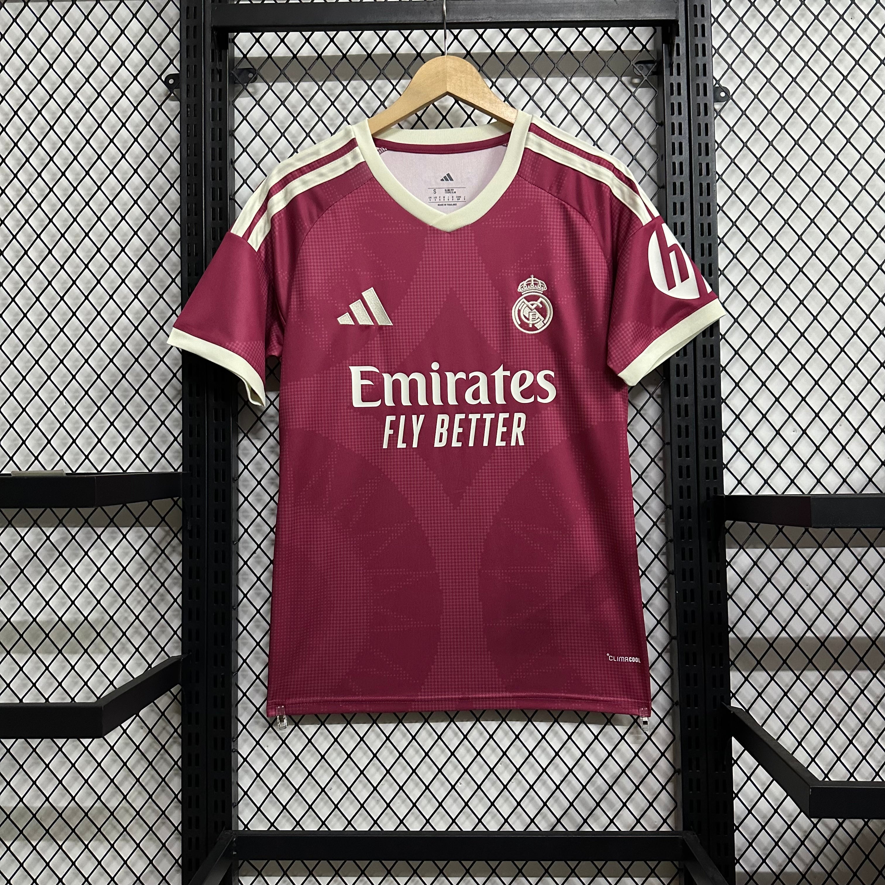 Real Madrid Third 26-27 — image 2