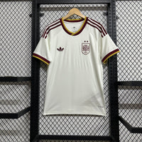 Spain Champions Away 26-27