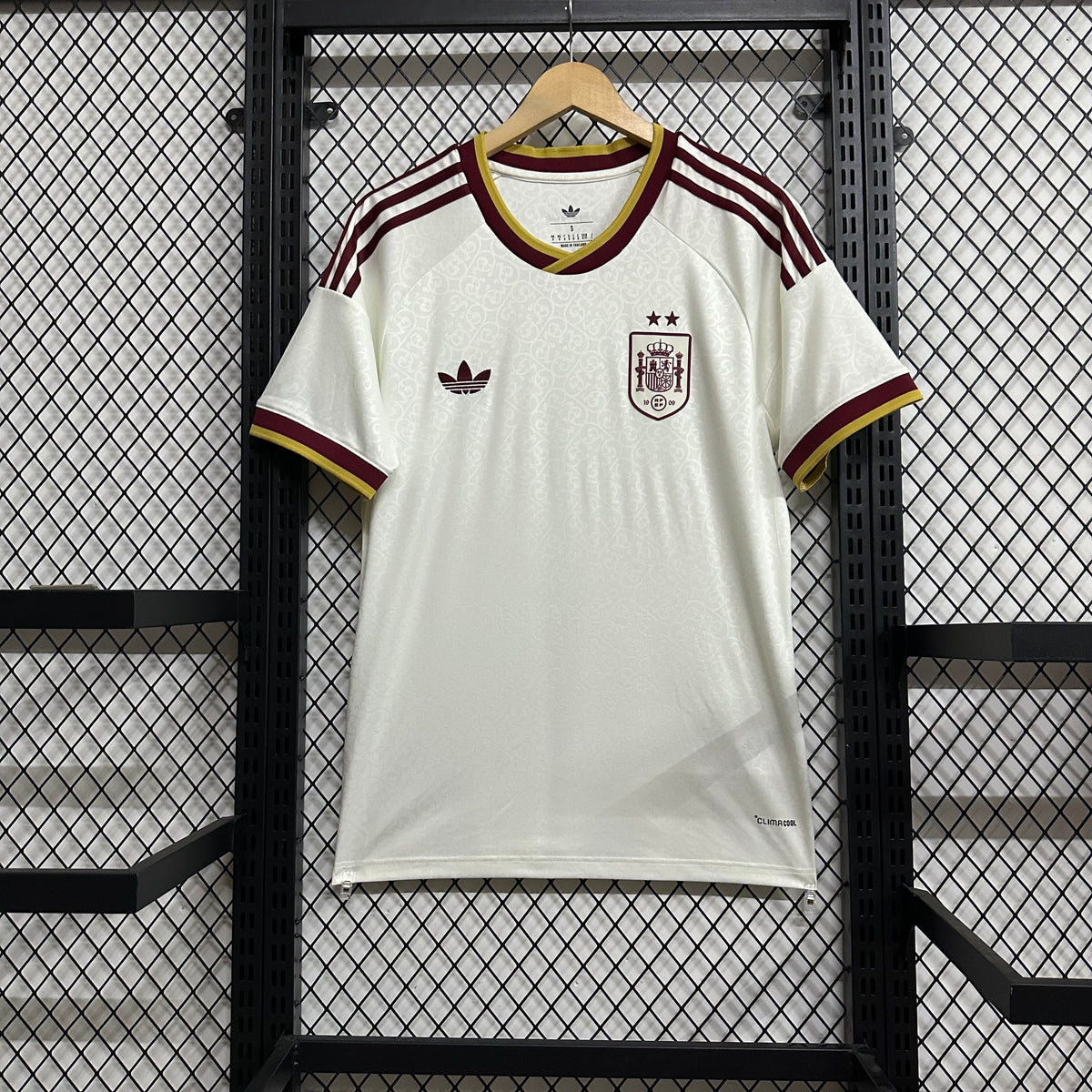 Spain Away 26-27 — image 2