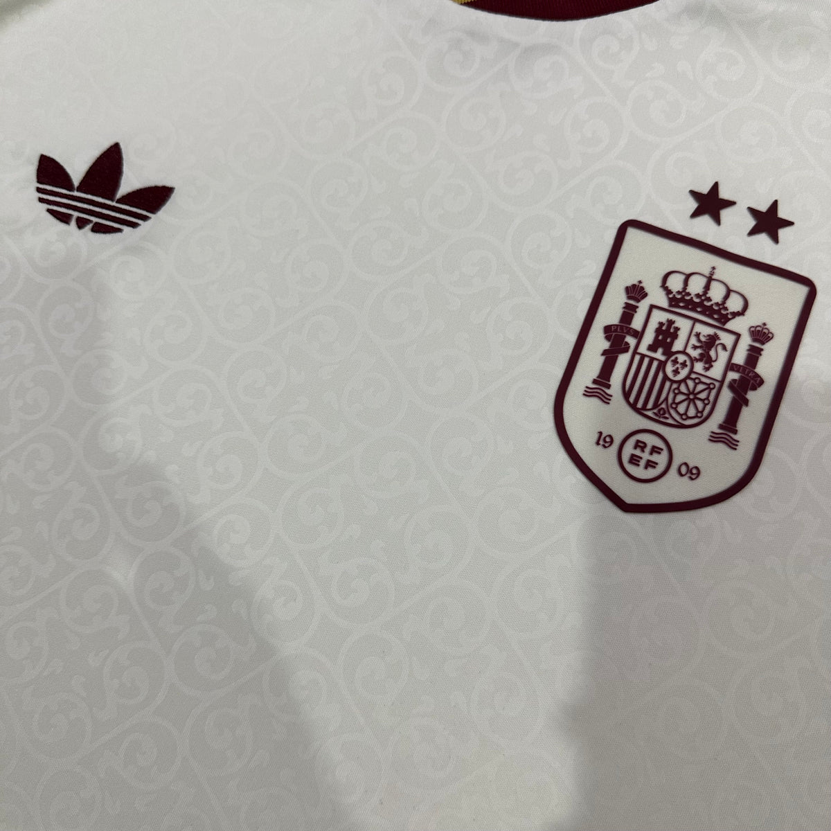 Spain Away 26-27 — image 4