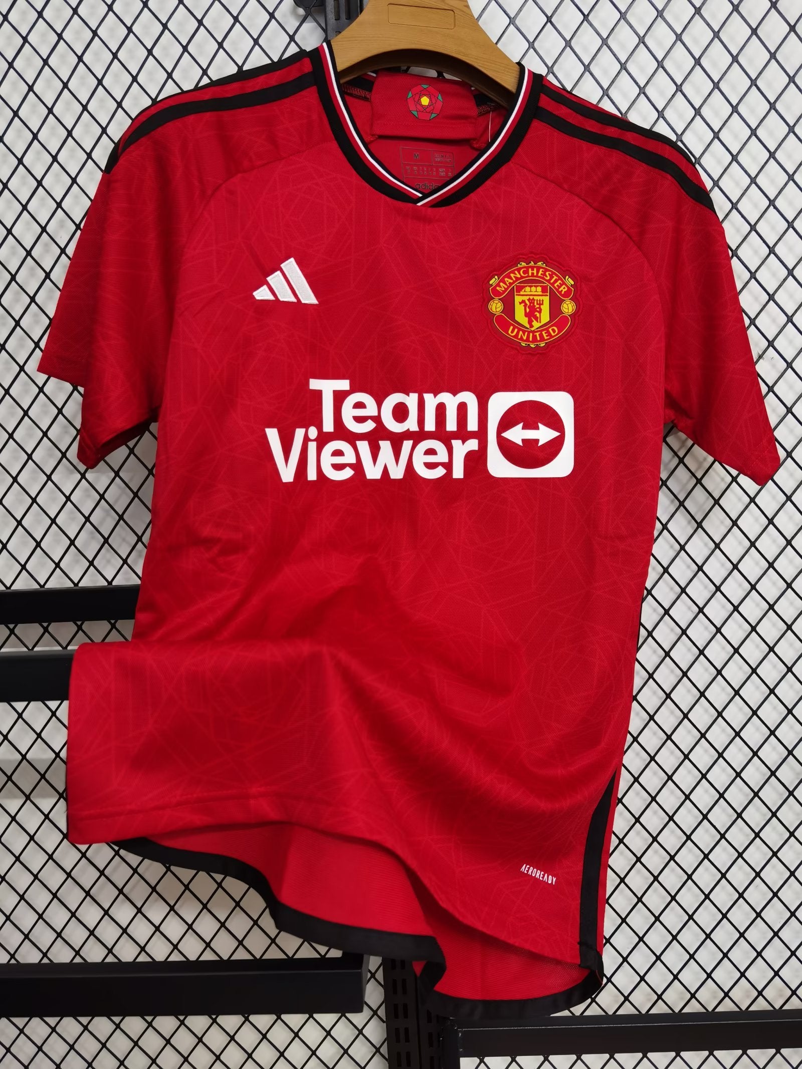 Manchester United Home 23-24 — image 2
