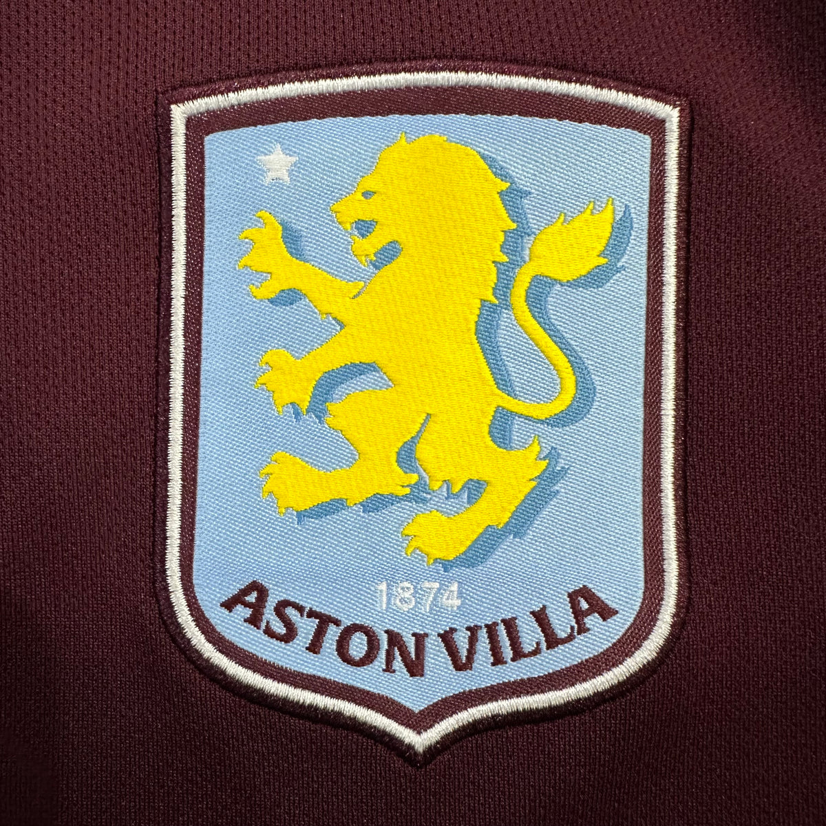 Aston Villa Home 25-26 — image 5