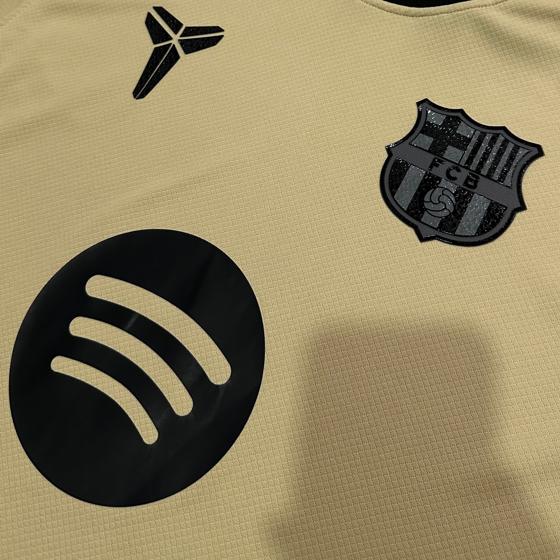 Barcelona Away 25-26 — image 7