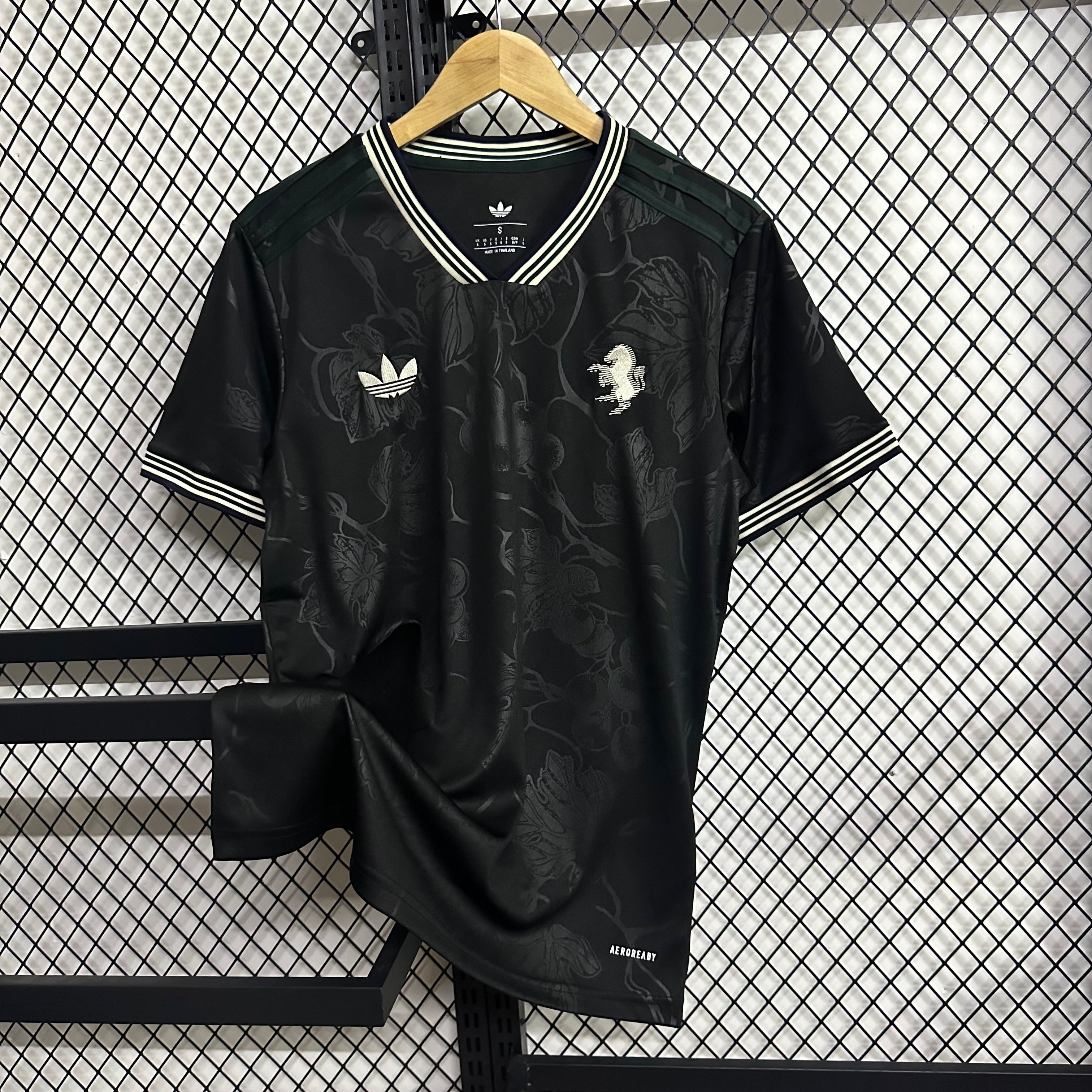 Juventus Third 25-26 — image 1