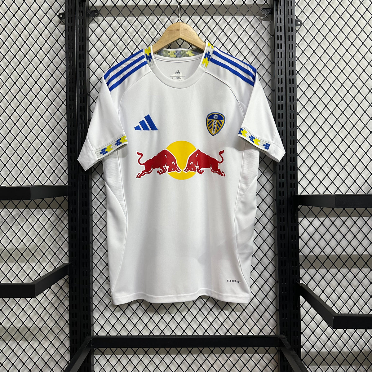 Leeds United Home 25-26 — image 2