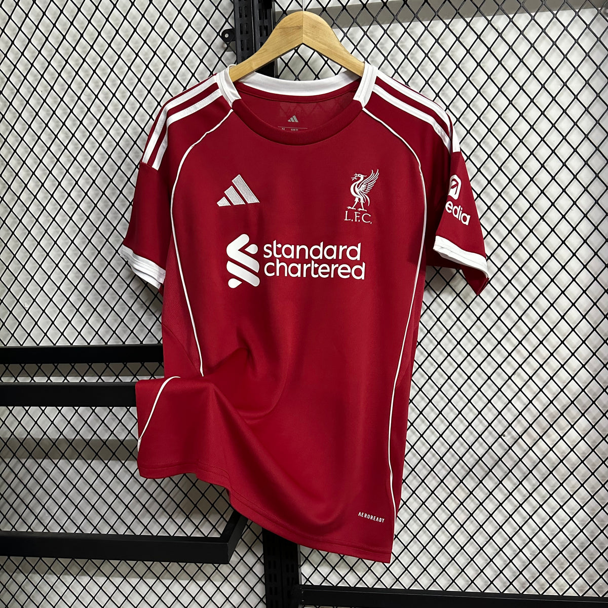 Liverpool Home 25-26 — image 1
