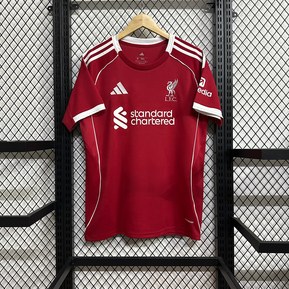 Liverpool Home 25-26 — image 2