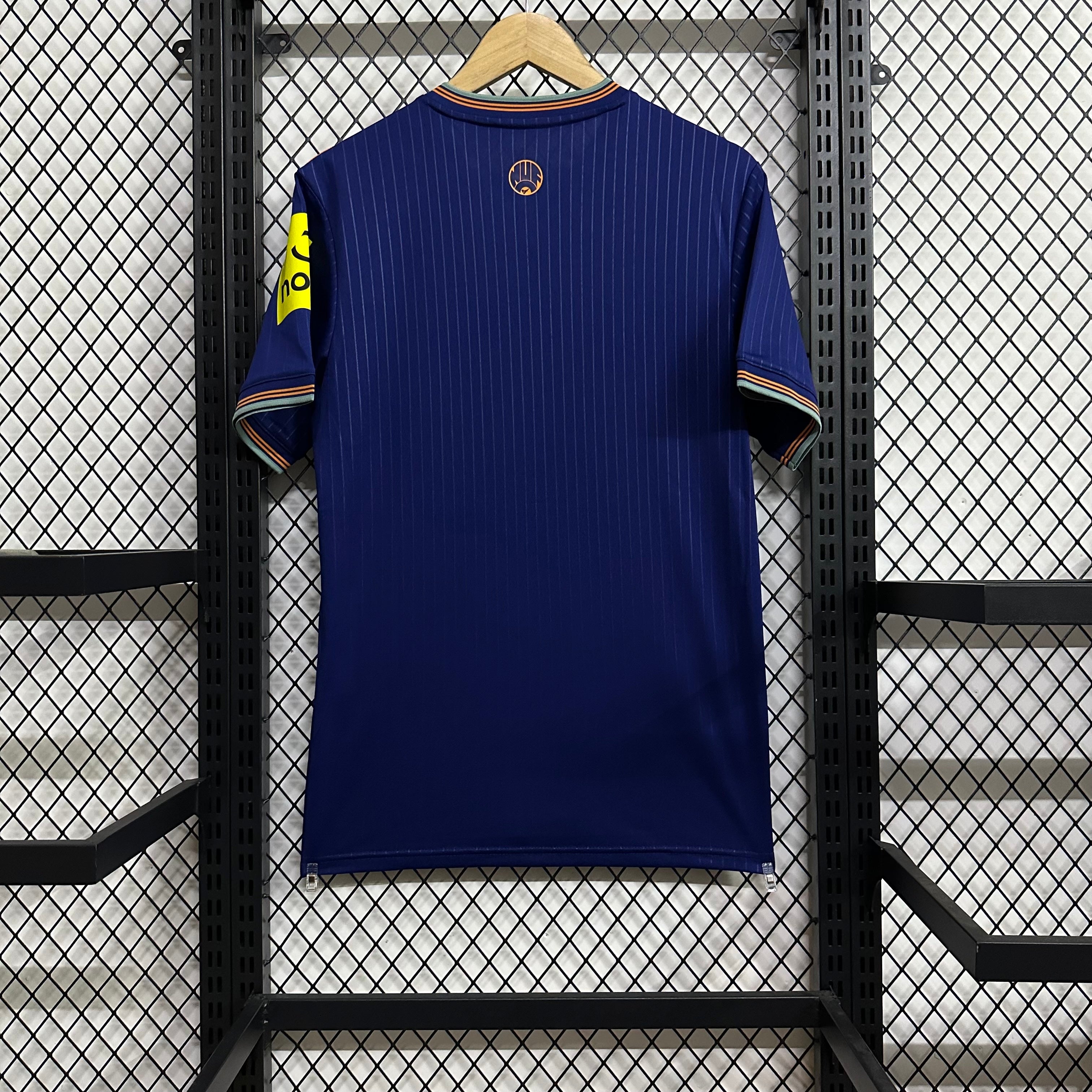 Newcastle Third 25-26 — image 3