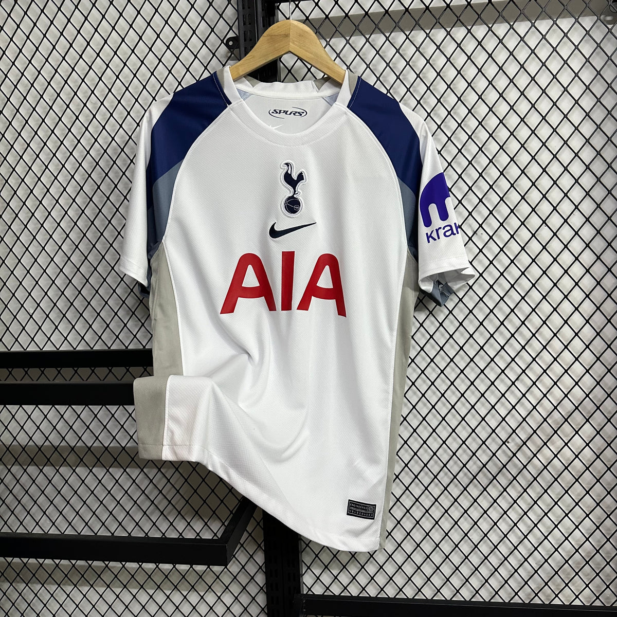 Tottenham Home 25-26