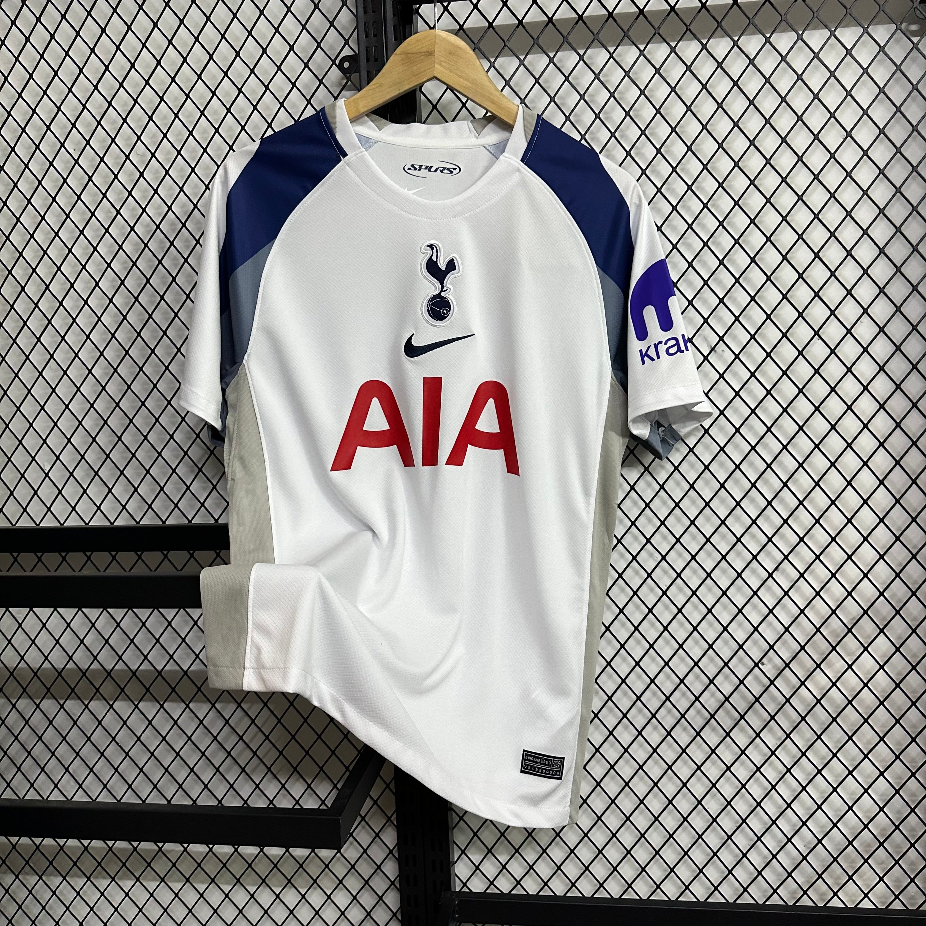 Tottenham Home 25-26 — image 2