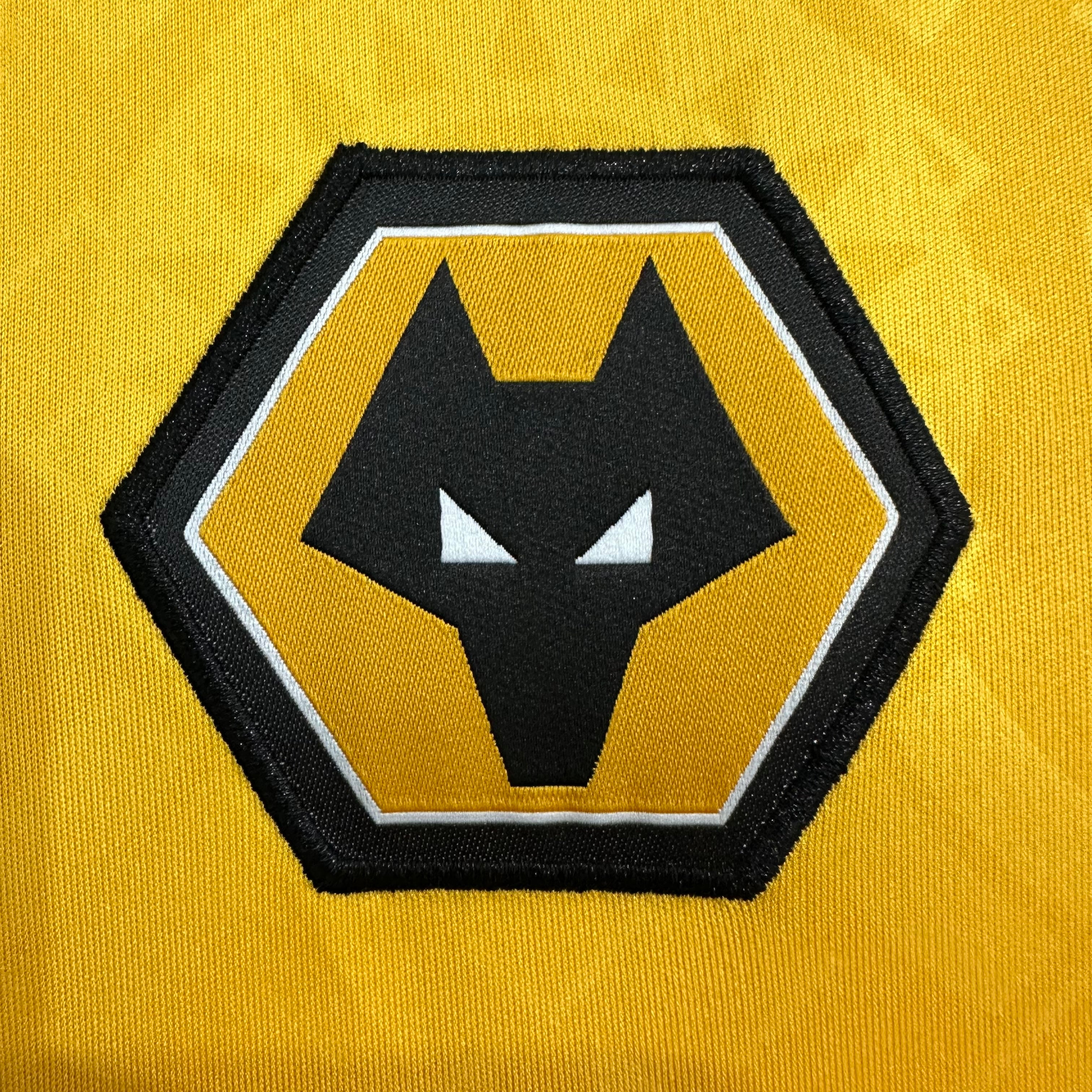 Wolves Home 25-26 — image 5