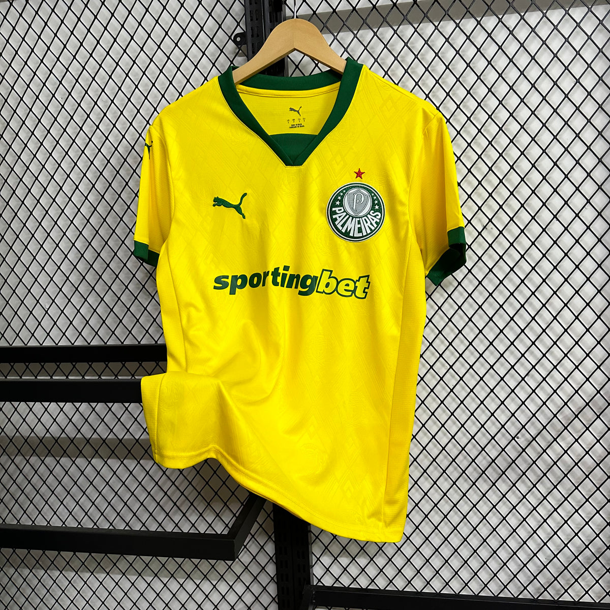 Palmeiras Third 25-26 — image 1