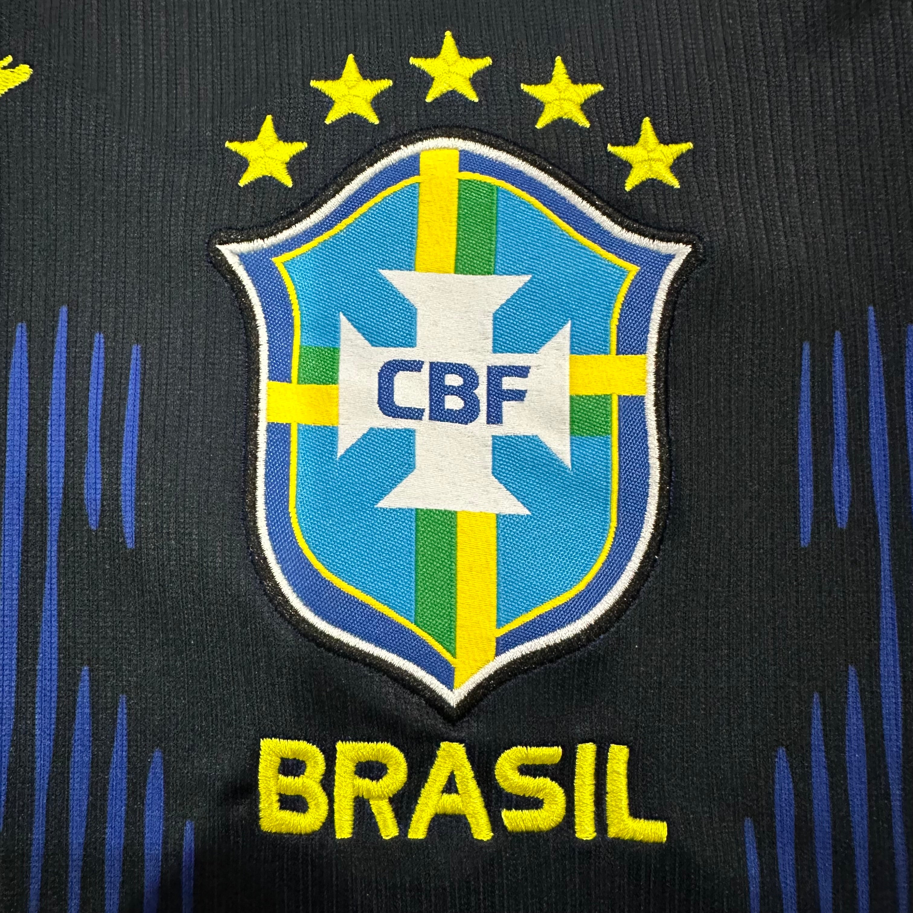 Brazil away game 26-27 — image 5