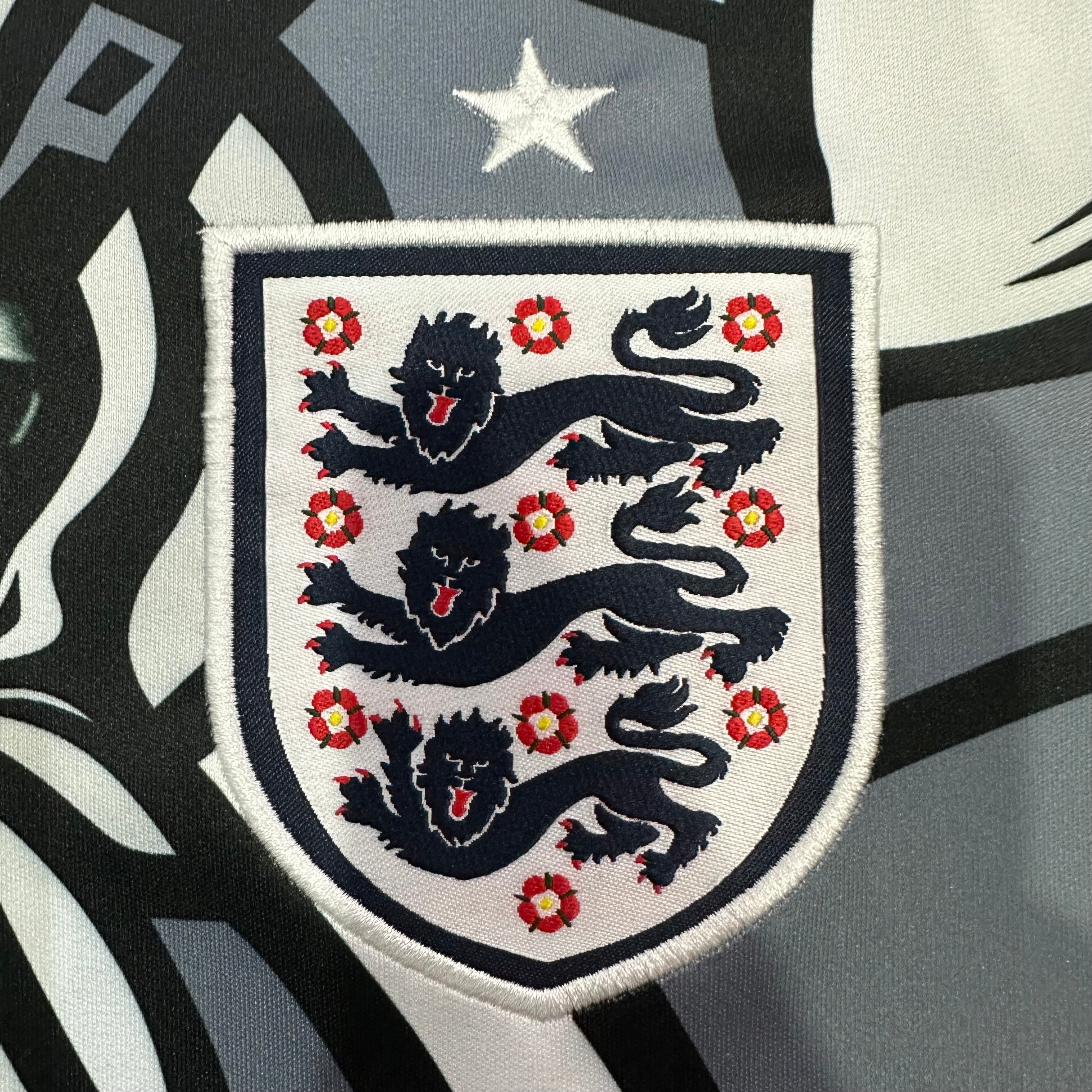 England Special Edition 26-27 — image 5