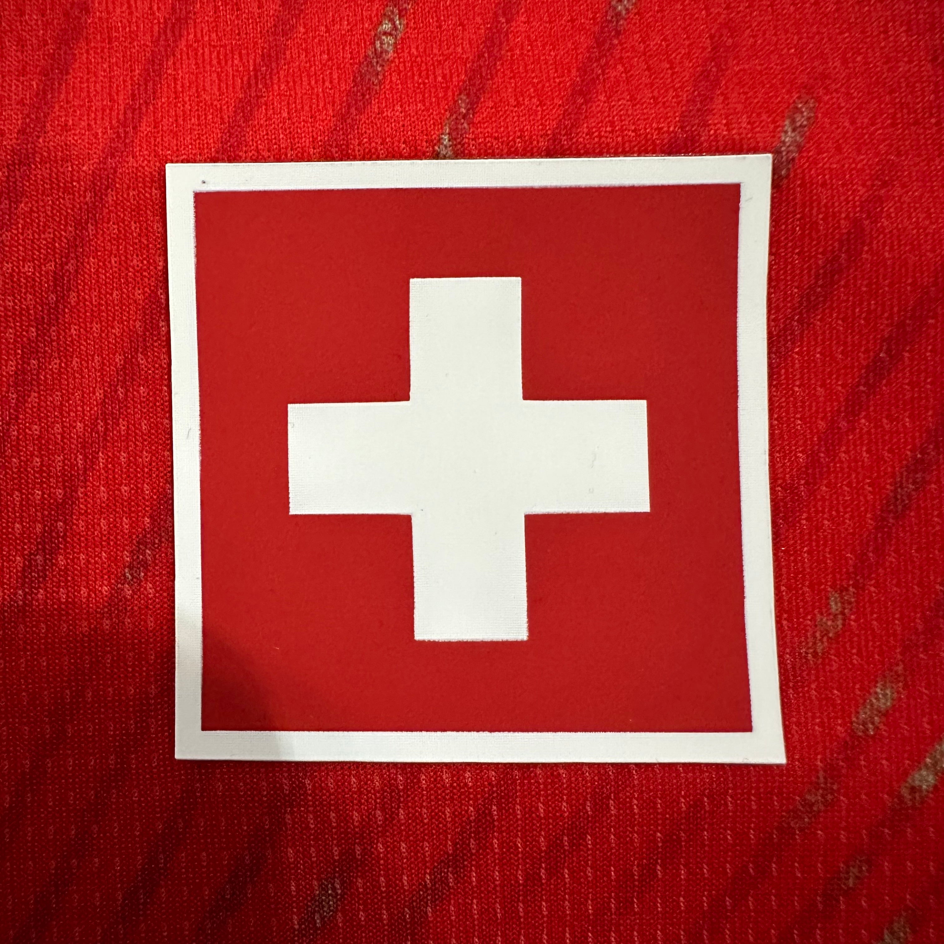 Switzerland home game 26-27 — image 5