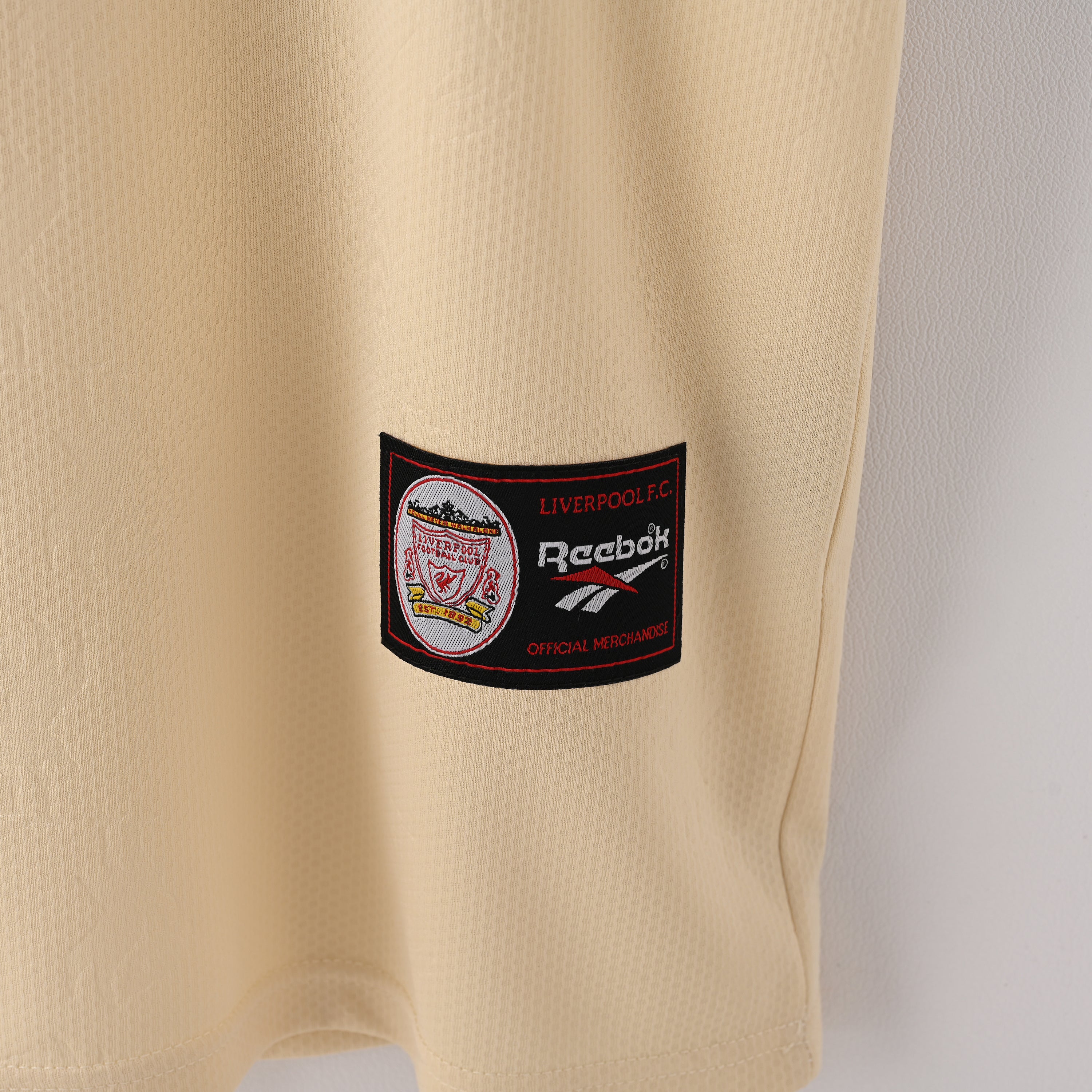 Liverpool Away 96-97 — image 3