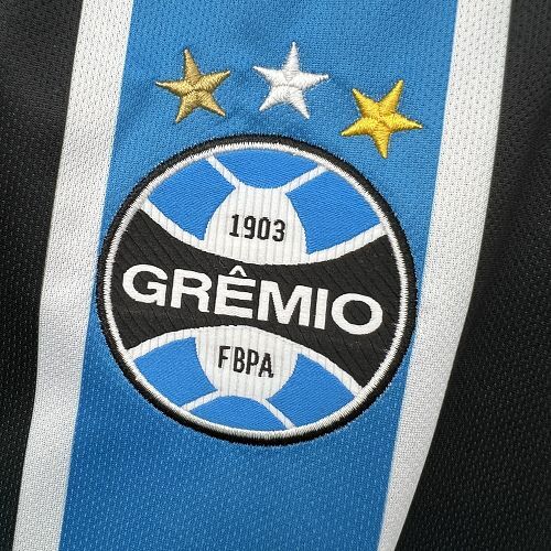 Gremio Home 26-27 — image 2