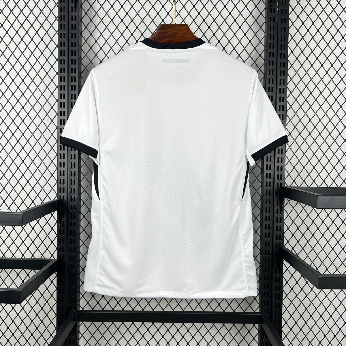Vasco Away 26-27 — image 3