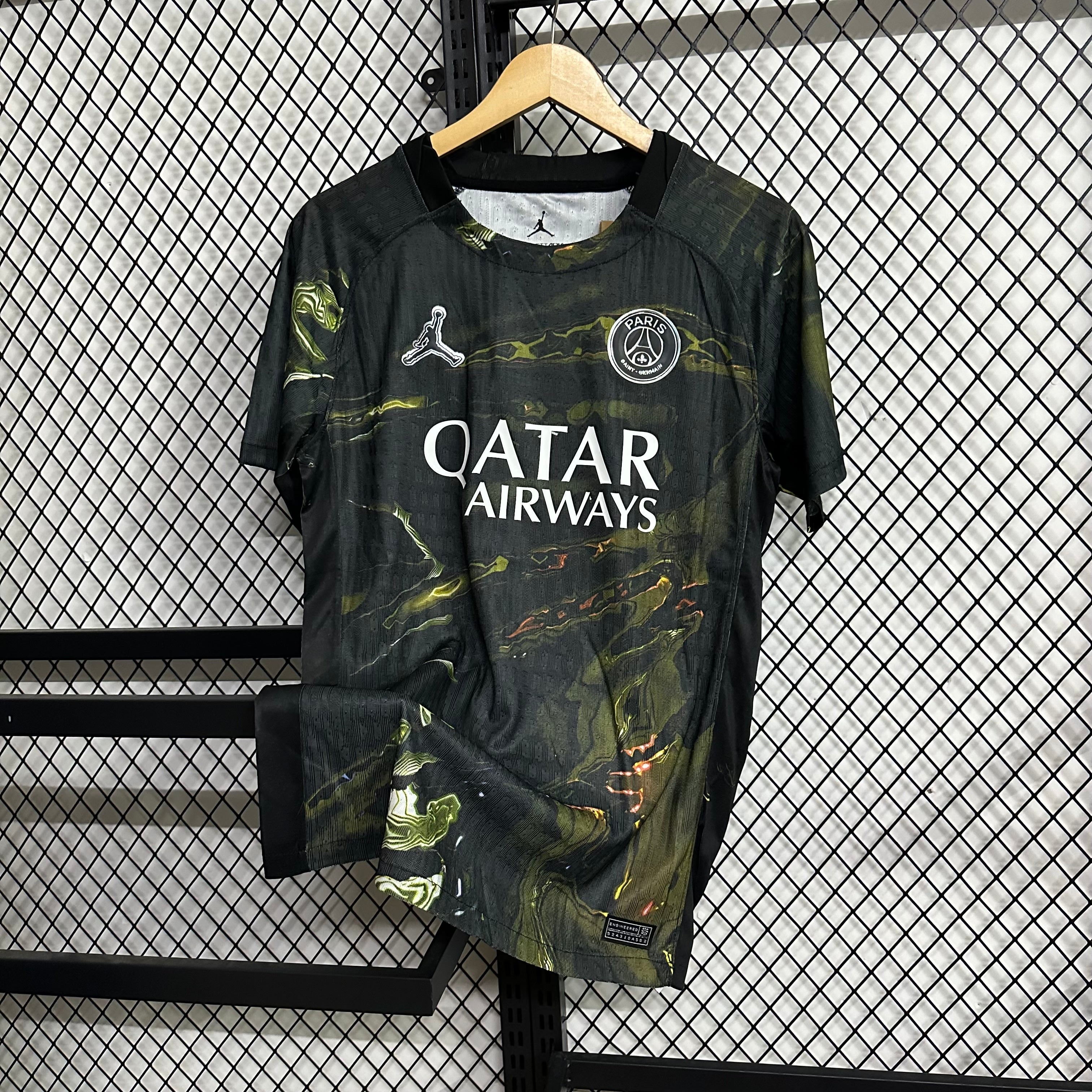 Paris Saint-Germain Midnight Edition 26-27 — image 1