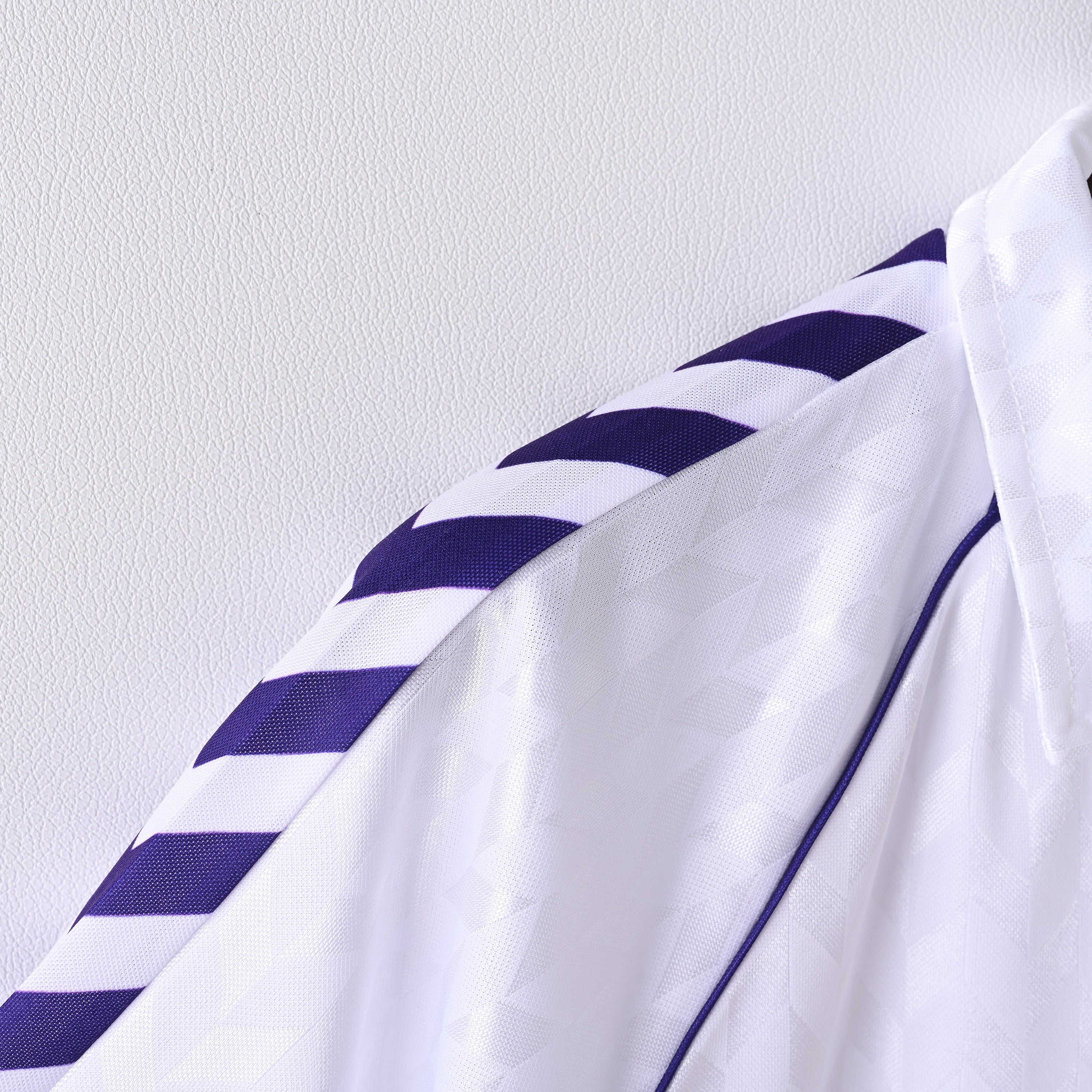 Real Madrid Home 86-87 — image 4