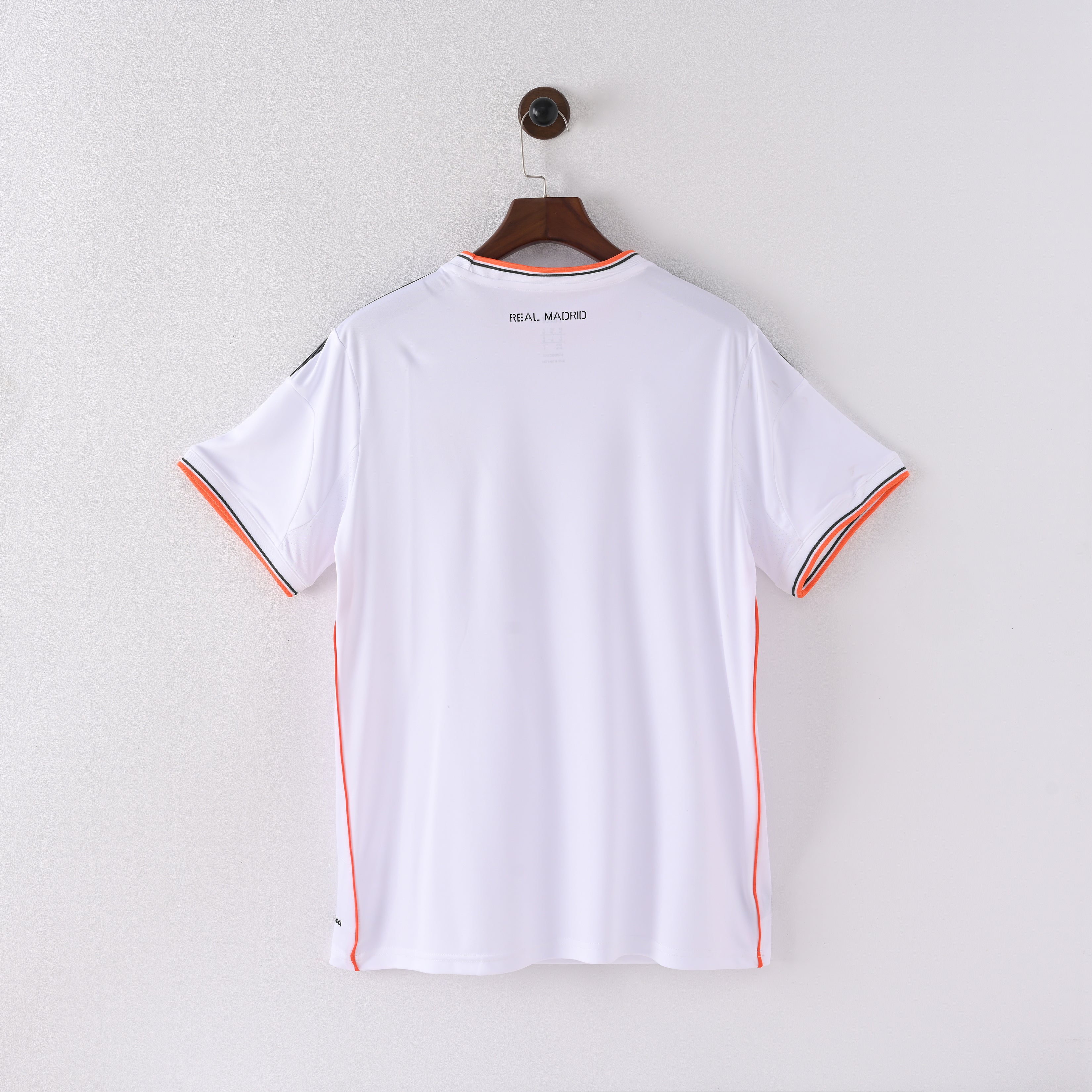 Real Madrid Home 13-14 — image 2