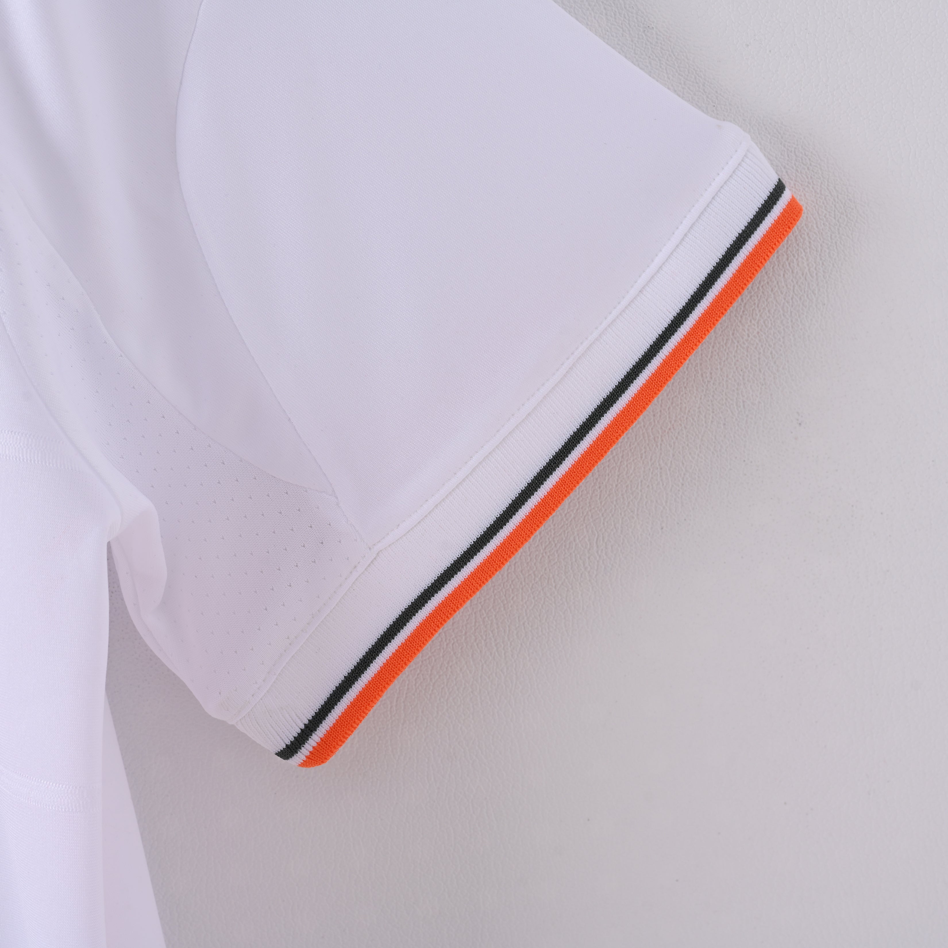 Real Madrid Home 13-14 — image 4
