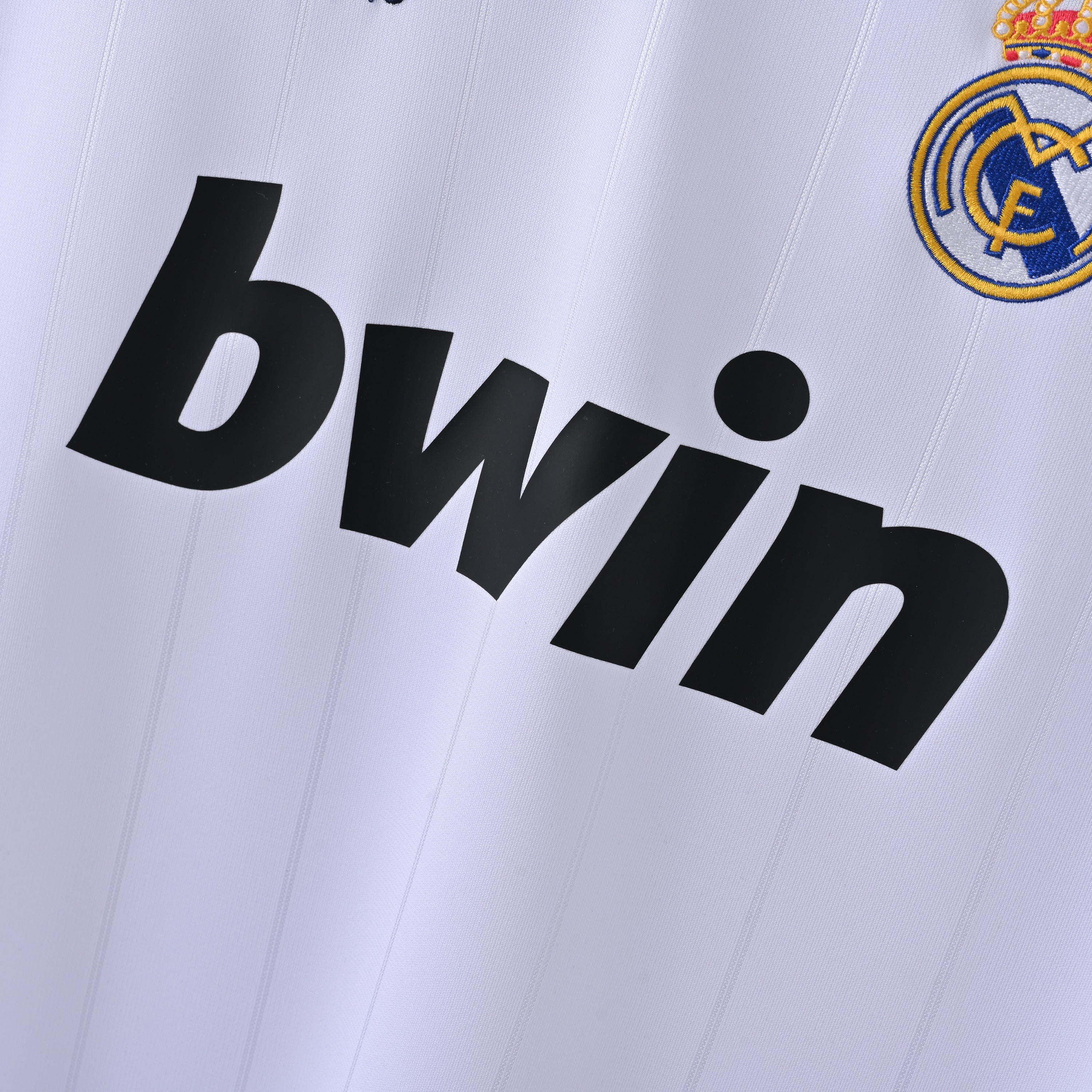 Real Madrid Home 12-13 — image 5