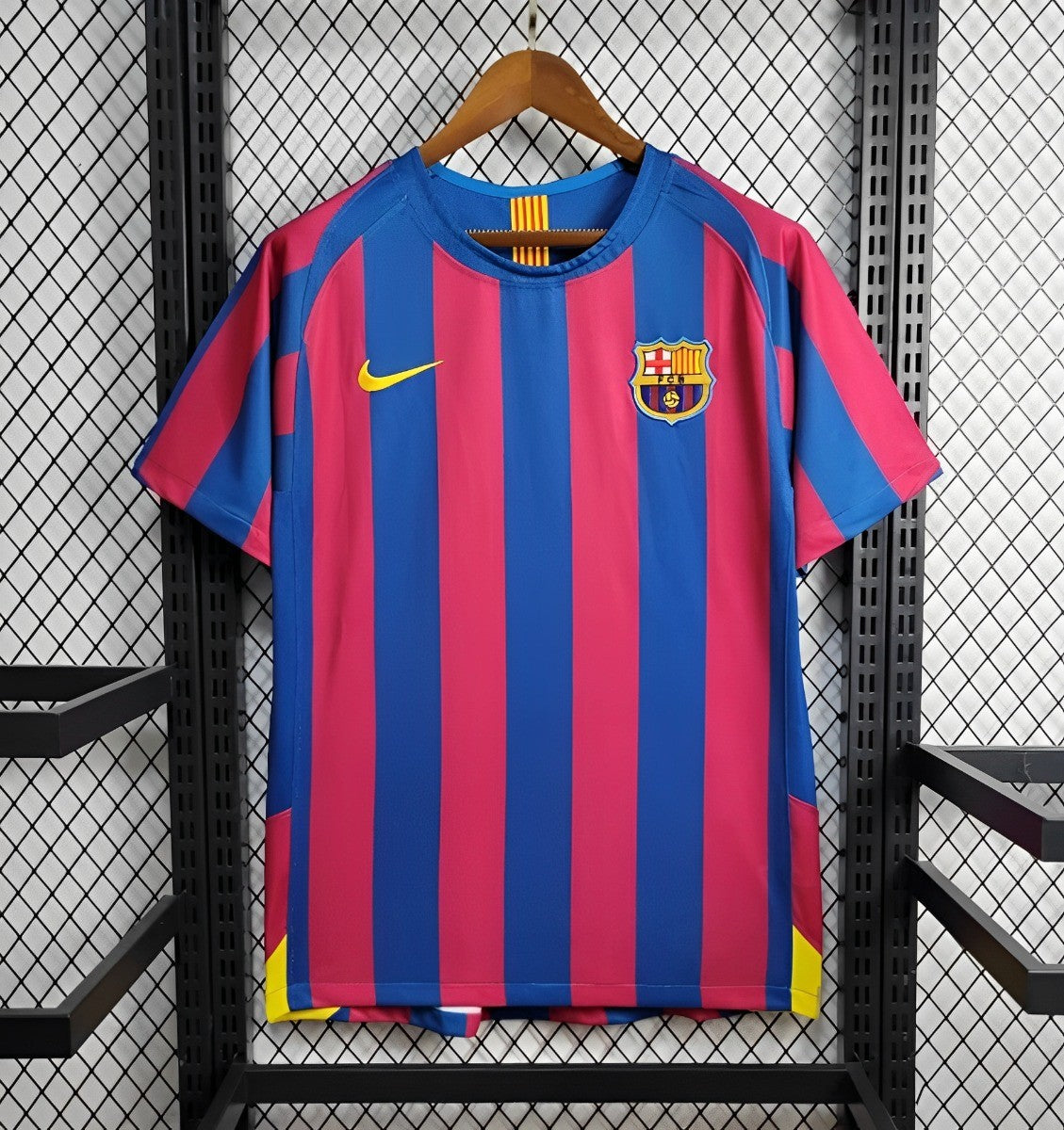 Barcelona Home 05-06