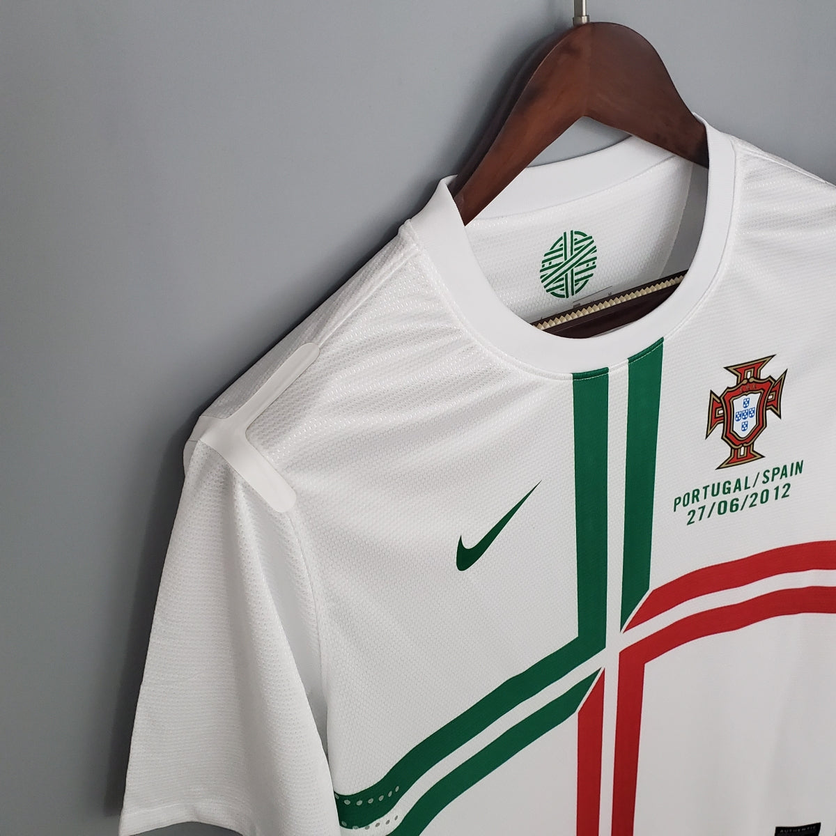 Portugal Away 12-13 — image 5